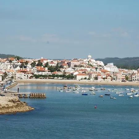 Ferienhaus Laranjeira - House With Private Garden And Pool