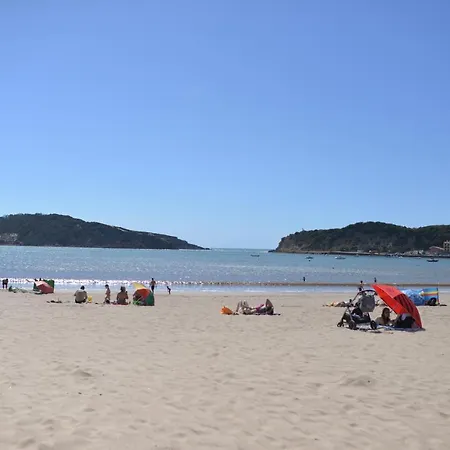 Ferienhaus Laranjeira - House With Private Garden And Pool