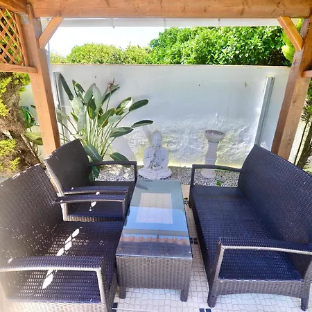 Laranjeira - House With Private Garden And Pool Ferienhaus *