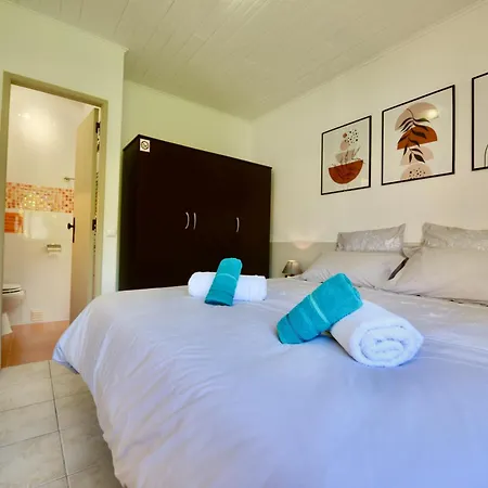 Laranjeira - House With Private Garden And Pool Ferienhaus Alfeizerão