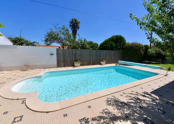 Laranjeira - House With Private Garden And Pool Casa vacanze Alfeizerão