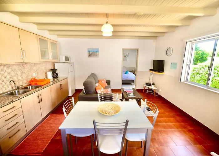 Laranjeira - House With Private Garden And Pool * Alfeizerão